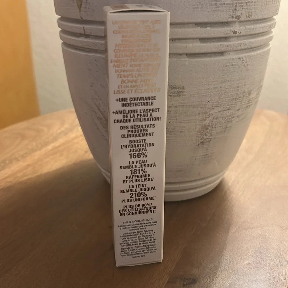 B19 CHARLOTTE TILBURY BEAUTIFUL SKIN FOUNDATION-11 NEUTRAL NEUTRE NIB